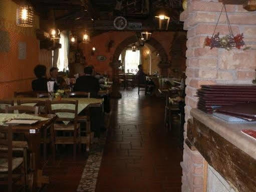 Hotel All'Antico Guerriero 카도네게 외부 사진